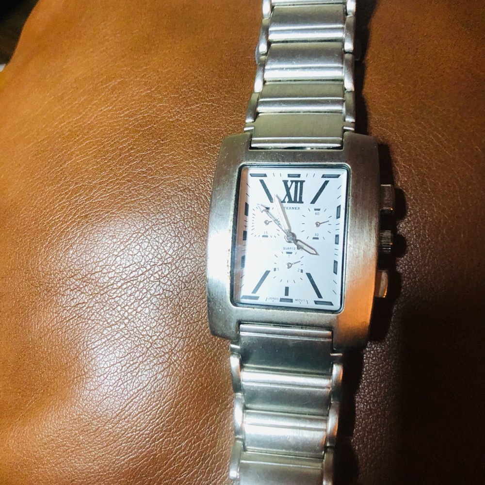 Silver Rectangular Watch With White Dial - image 5